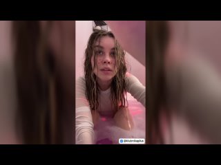 erotic bath from a sexy girl.