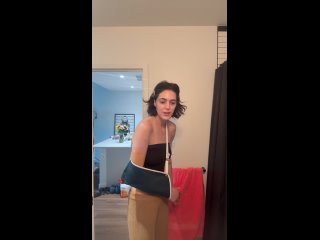 tiktok @brookedeighton 2026 04 17 16 36 08 720p happy friday mp4